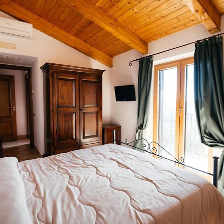 Villa Al Rifugio Cava deʼ Tirreni Esterno foto