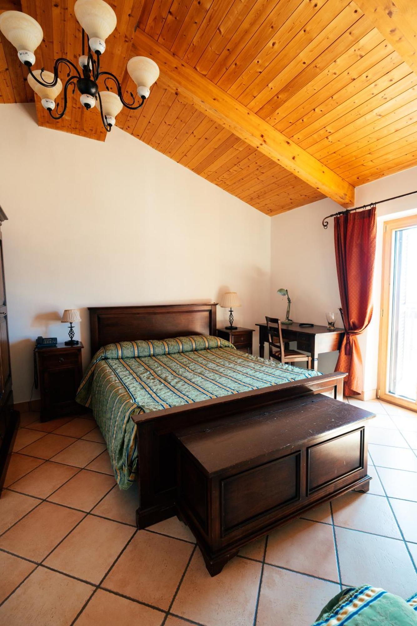 Villa Al Rifugio Cava deʼ Tirreni Esterno foto